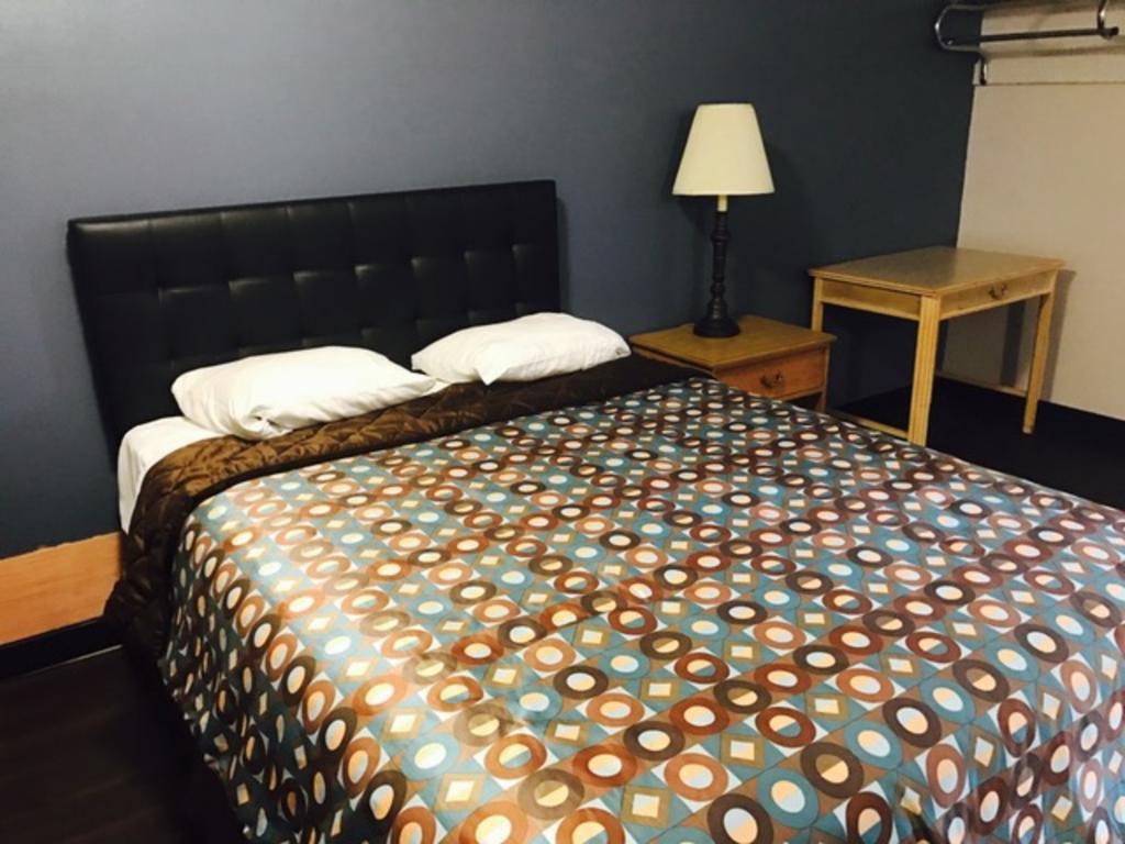 Kings Row Inn Milwaukie Eksteriør bilde