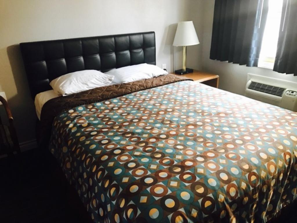 Kings Row Inn Milwaukie Eksteriør bilde