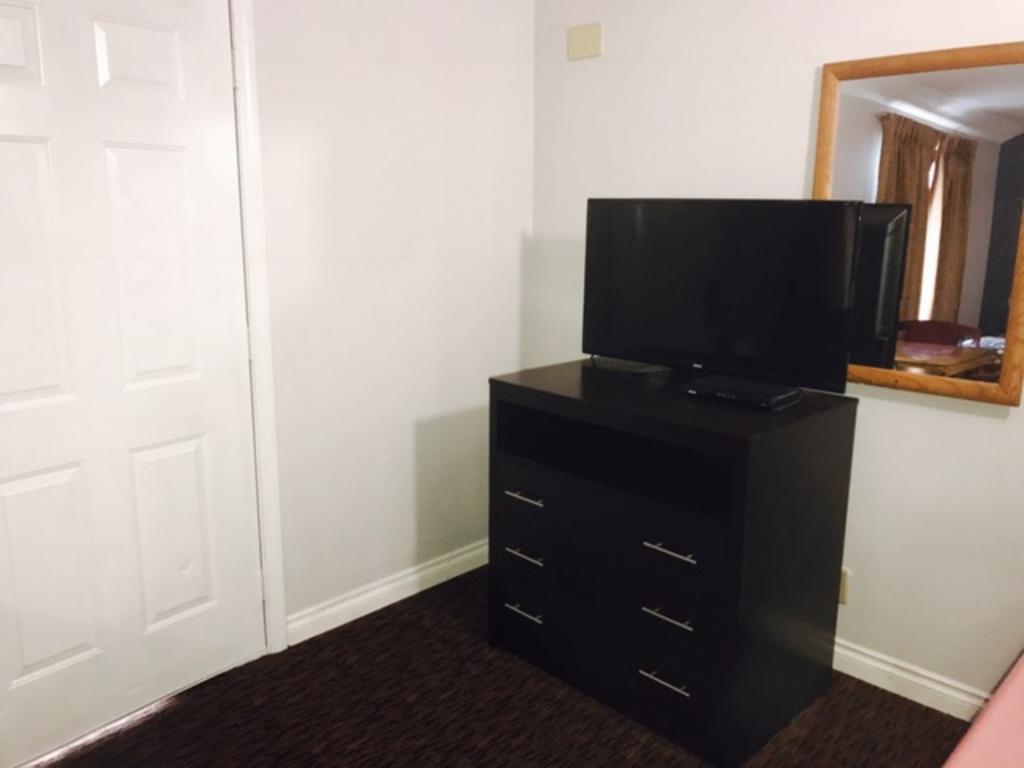 Kings Row Inn Milwaukie Eksteriør bilde